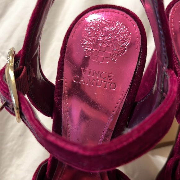 Vince Camuto Platform Heels!! - Picture 2 of 4